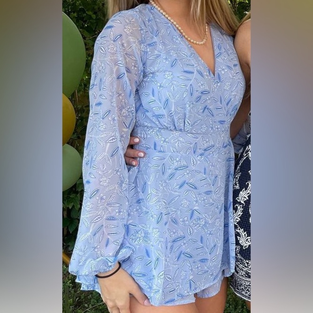 Size xs women’s romper dress